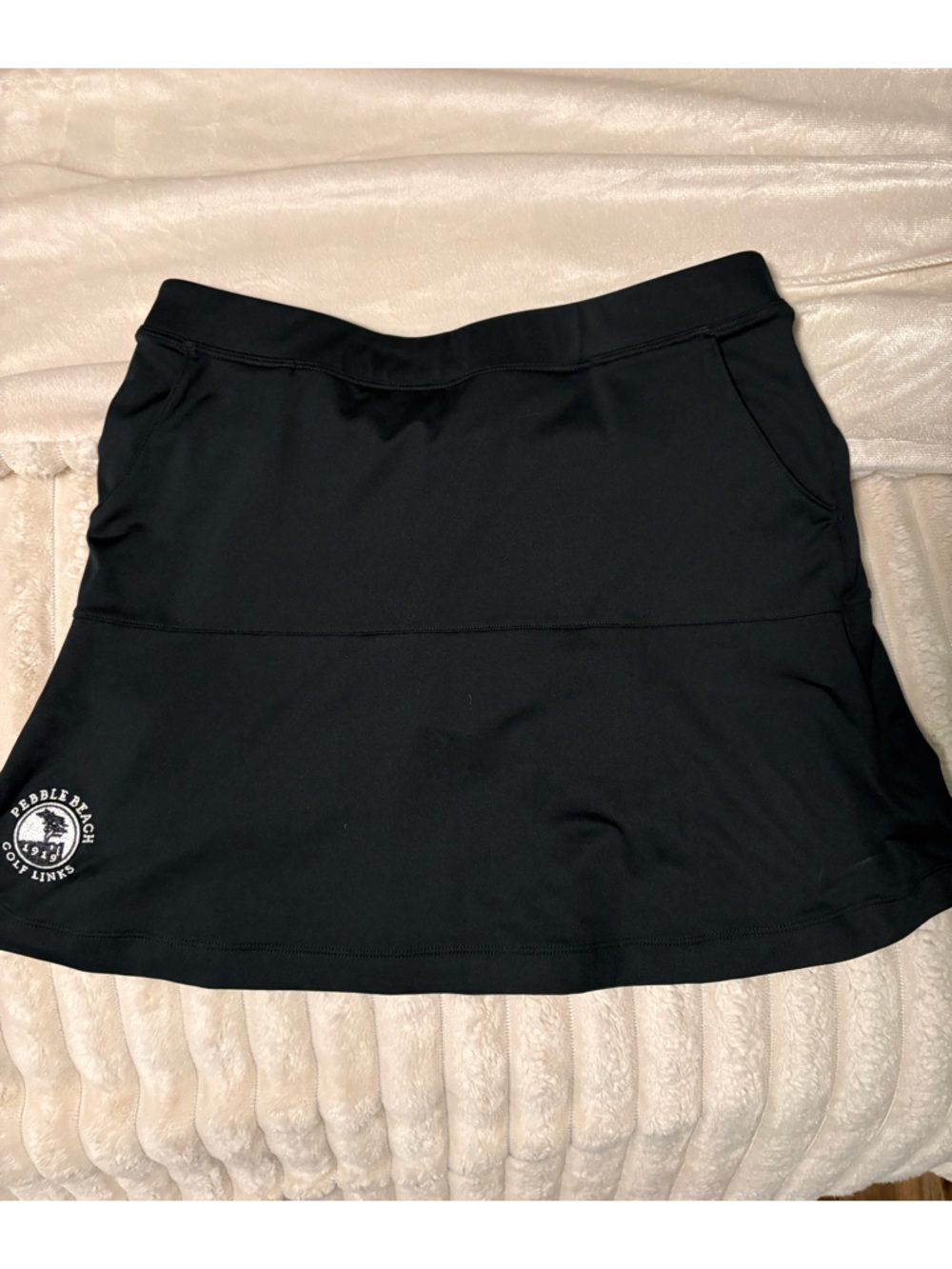 Nike Black Short Sleeve Golf Skort with Logo Patch